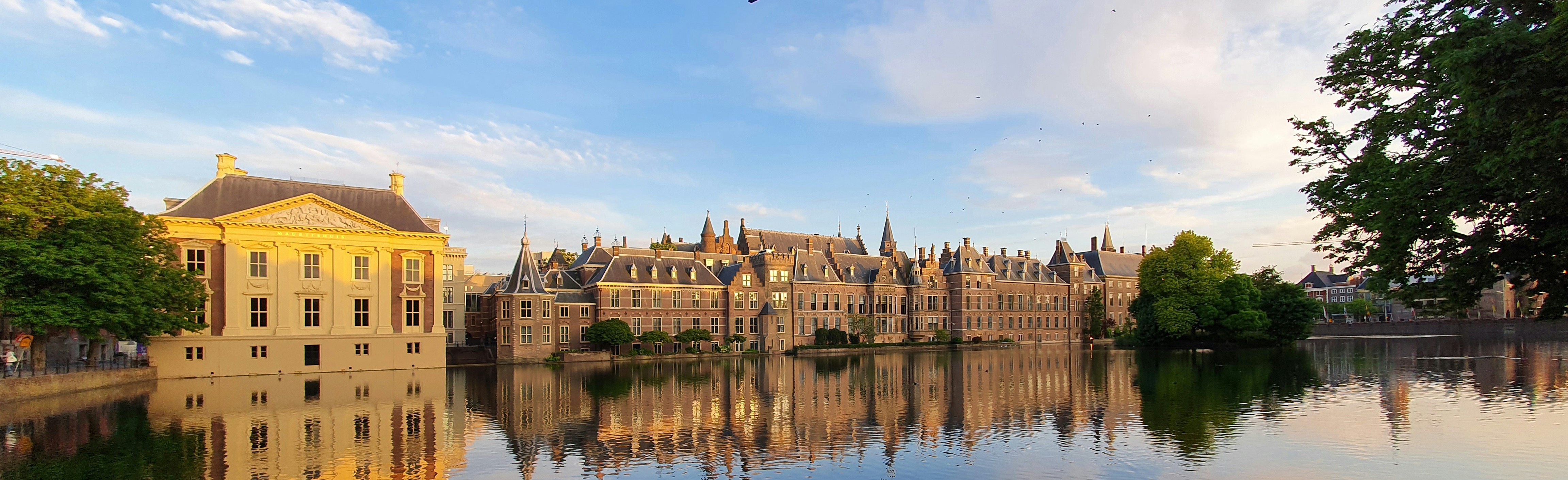 Oh oh Den Haag, mooie stad achter de duinen