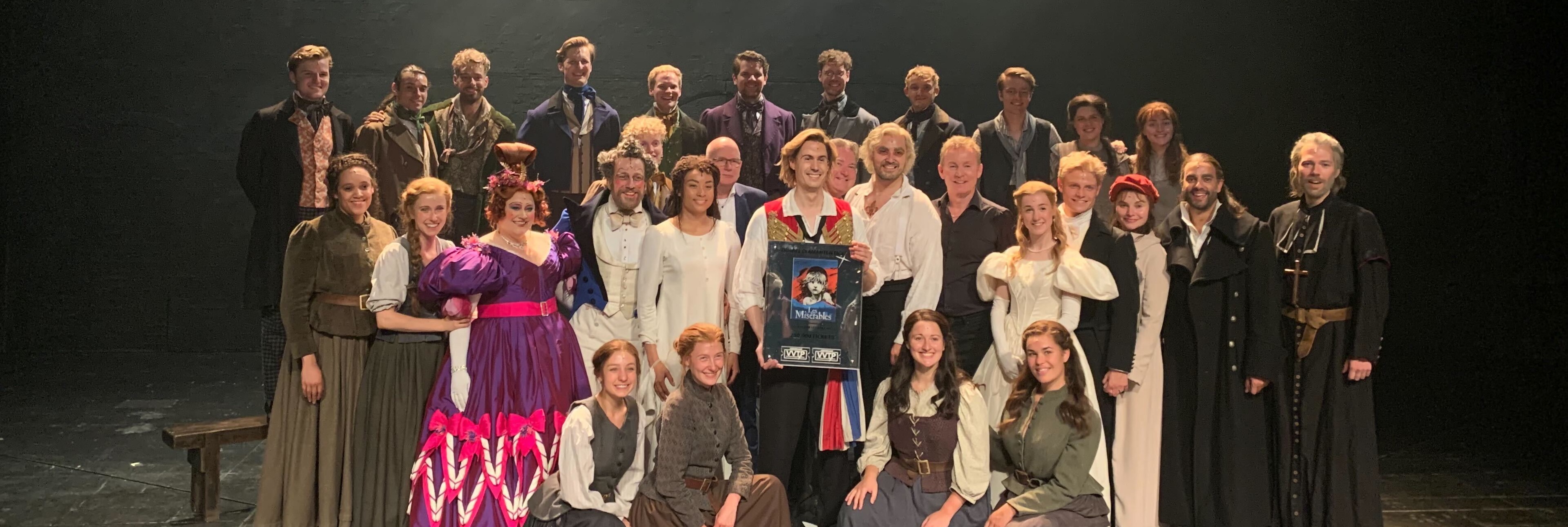 Cast Les Misérables door het dolle: 'Onvoorstelbaar, een kwart miljoen tickets!'